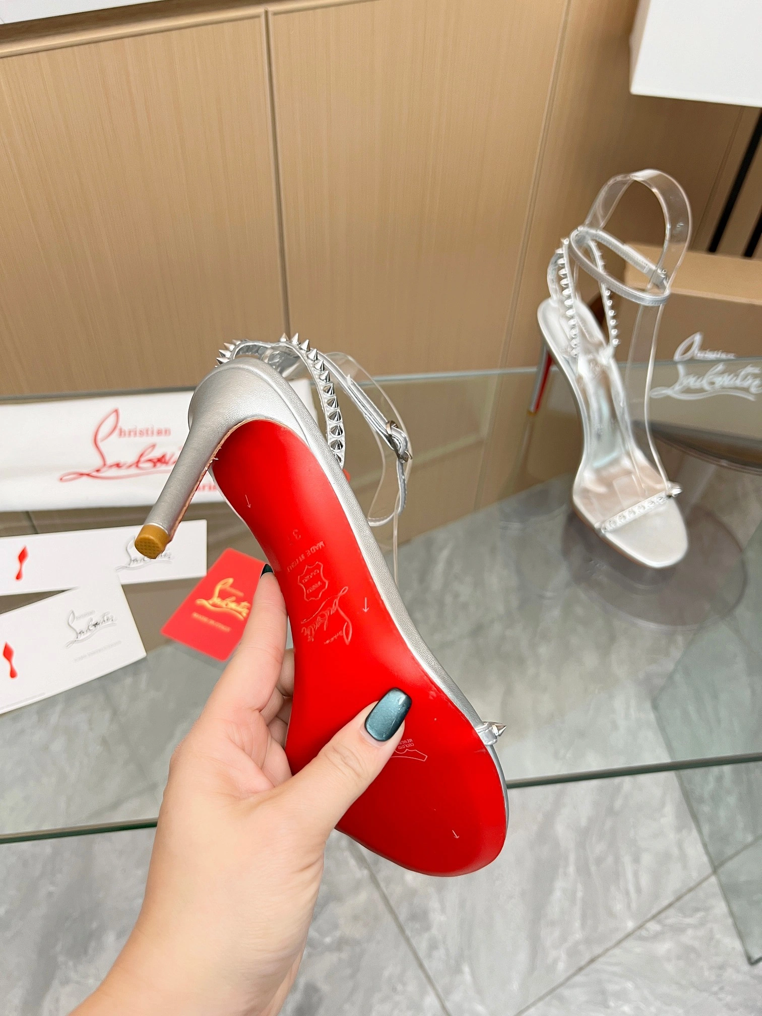 COCO-- 8ou2ou 3220014S211 Heel height：10.5CM sheepskin item:D-X000F1245